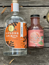 Load image into Gallery viewer, Holiday cocktail kit